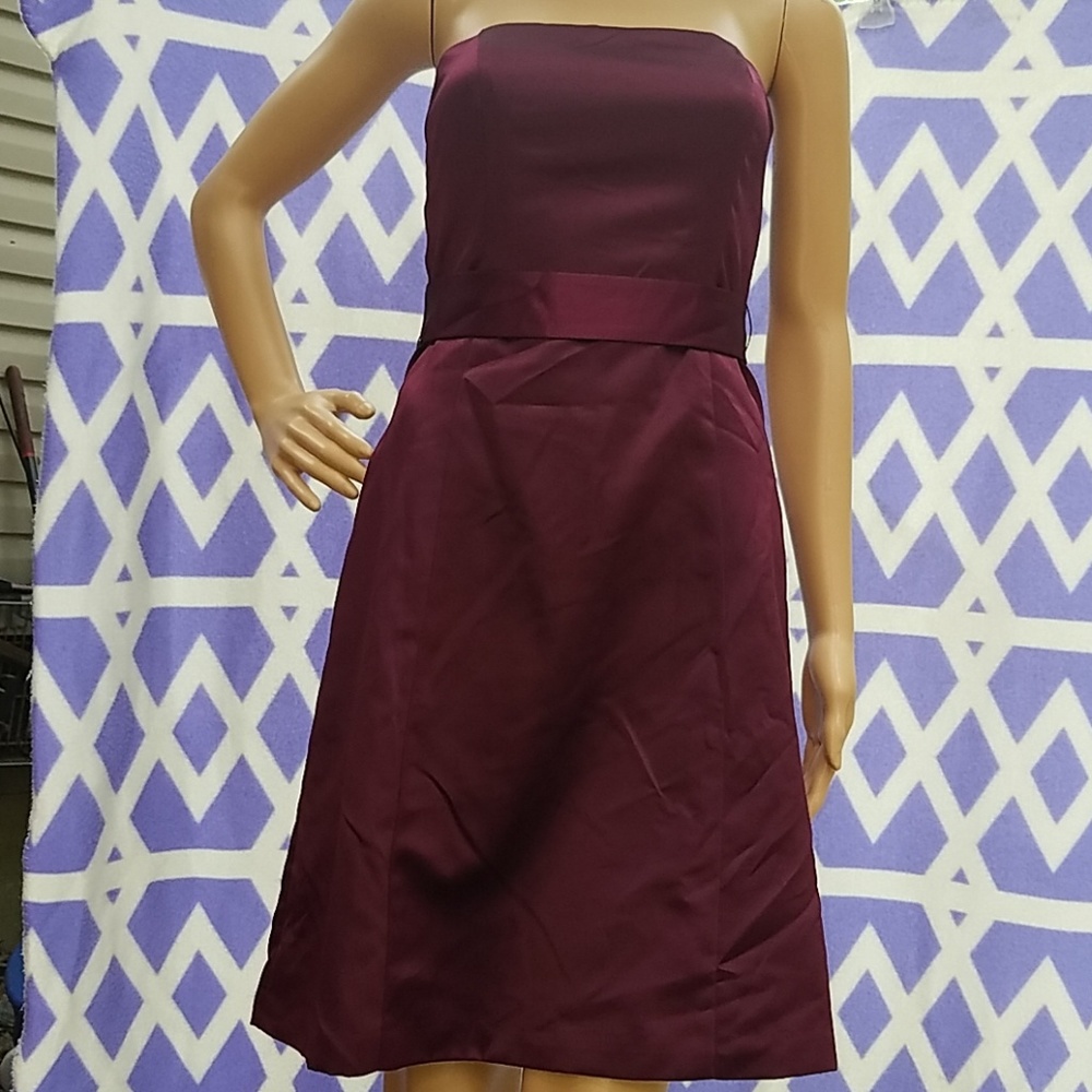 Robin Jordan strapless cocktail dress burgendy